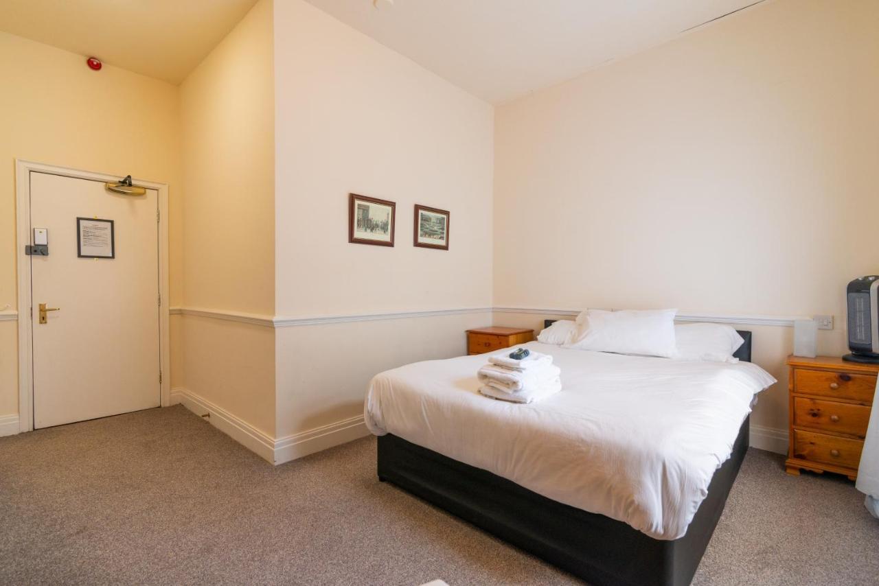 Old Trafford Stadium Hotel ซัลฟอร์ด ภายนอก รูปภาพ