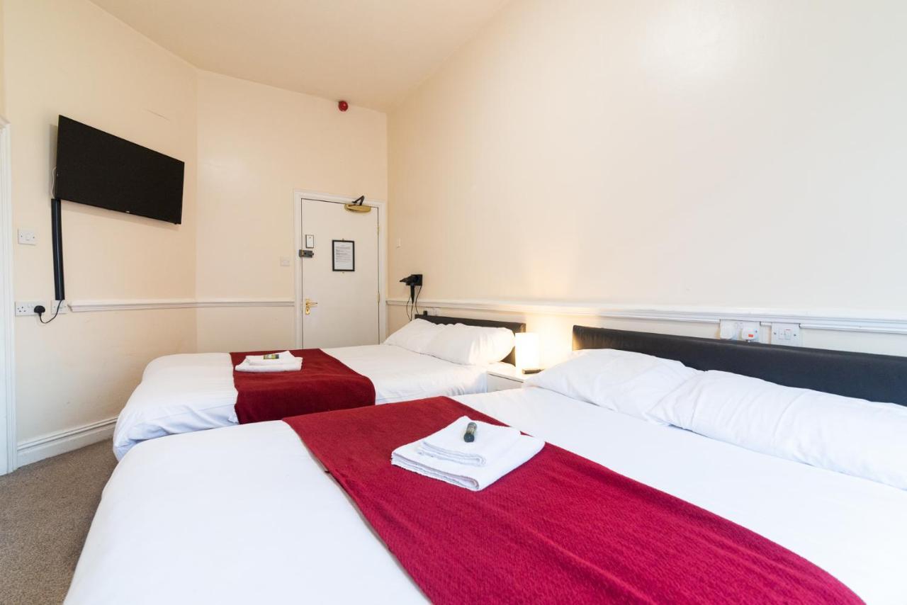 Old Trafford Stadium Hotel ซัลฟอร์ด ภายนอก รูปภาพ