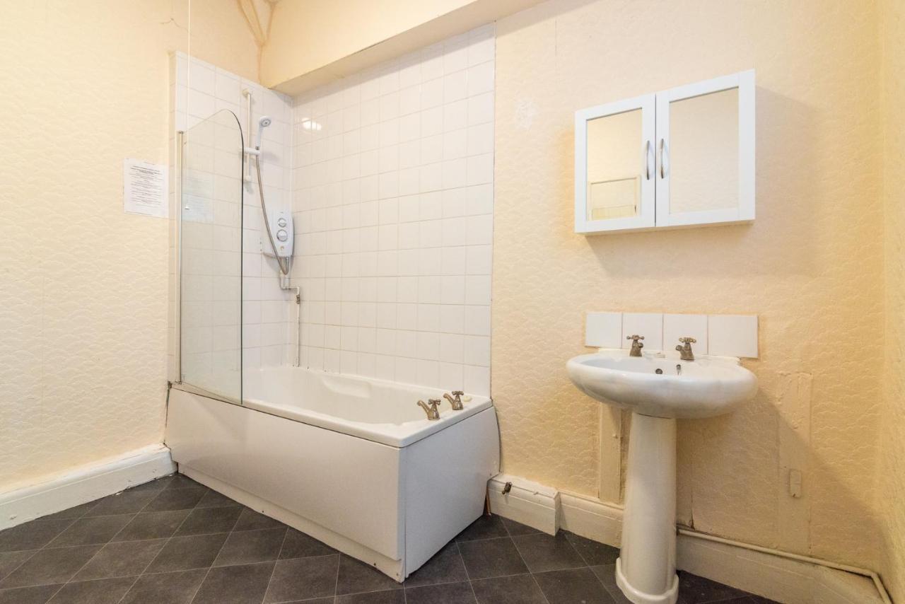 Old Trafford Stadium Hotel ซัลฟอร์ด ภายนอก รูปภาพ